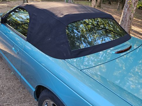 Used 2002 Ford Thunderbird RWD image 13