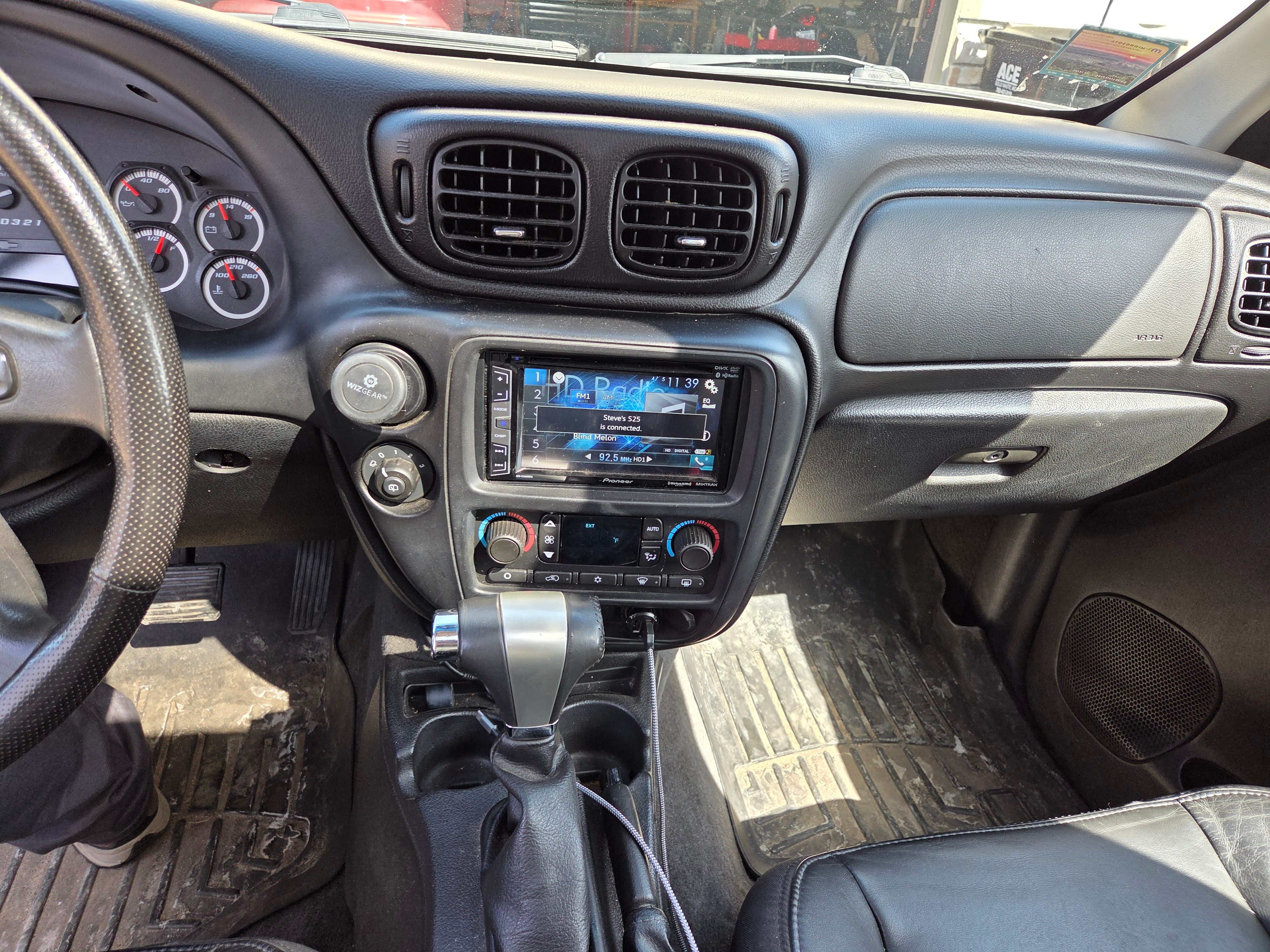 Used 2006 Chevrolet TrailBlazer LT w/ SS Package AWD/4WD image 14