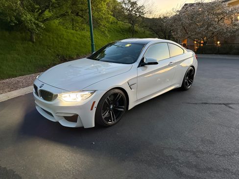 Used 2016 BMW M4 Coupe 2D image 1