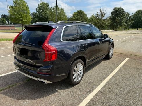 Used 2016 Volvo XC90 T6 Momentum w/ Momentum Plus Package AWD/4WD image 6