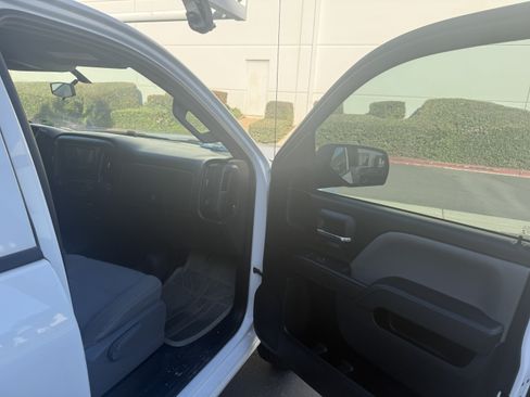 Used 2015 Chevrolet Silverado 2500 W/T w/ WT Convenience Package image 11