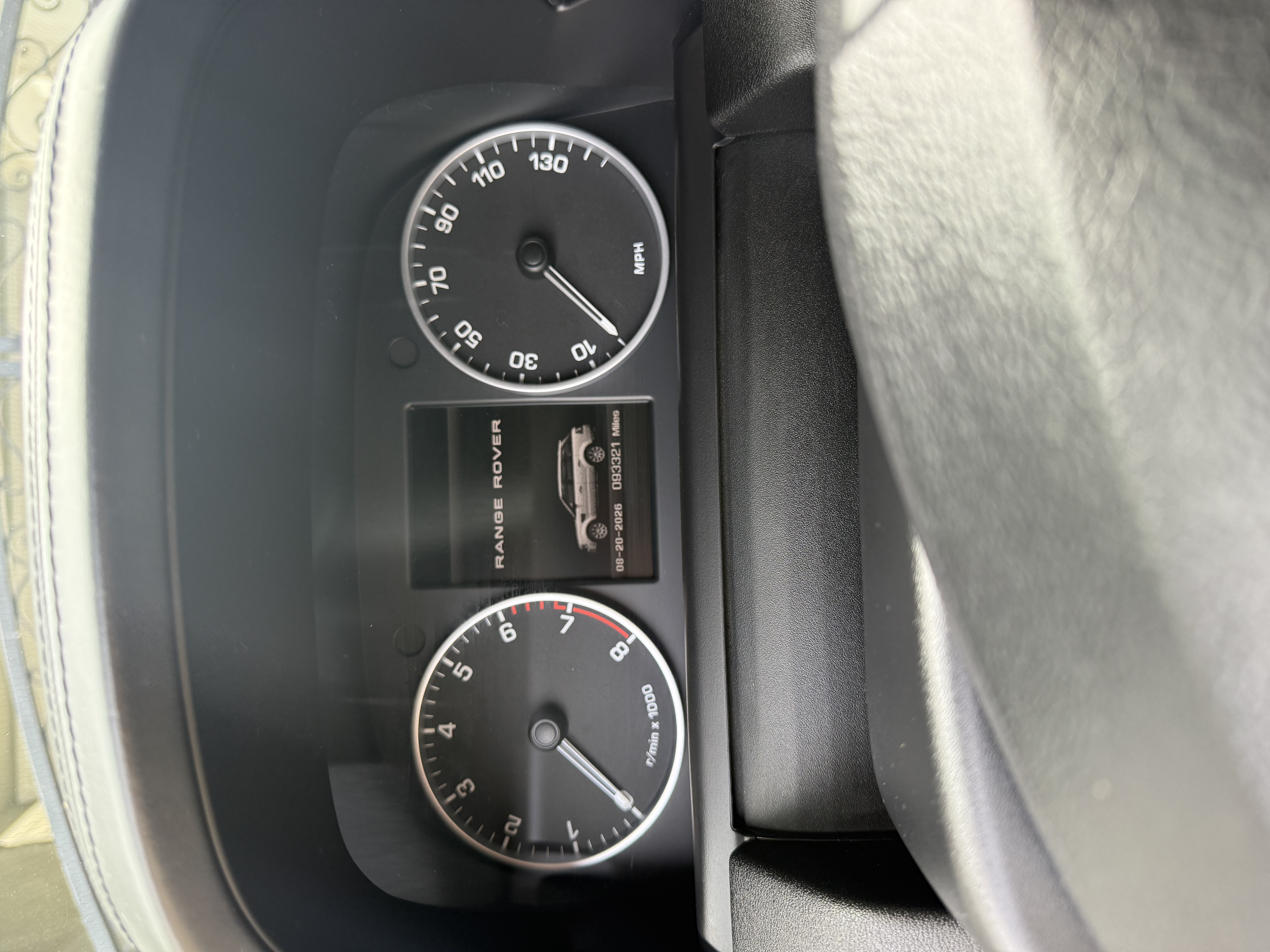 Used 2011 Land Rover Range Rover Sport HSE LUX AWD/4WD image 12