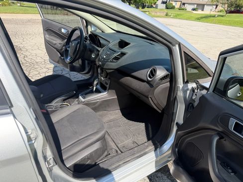 Used 2016 Ford Fiesta SE FWD image 15