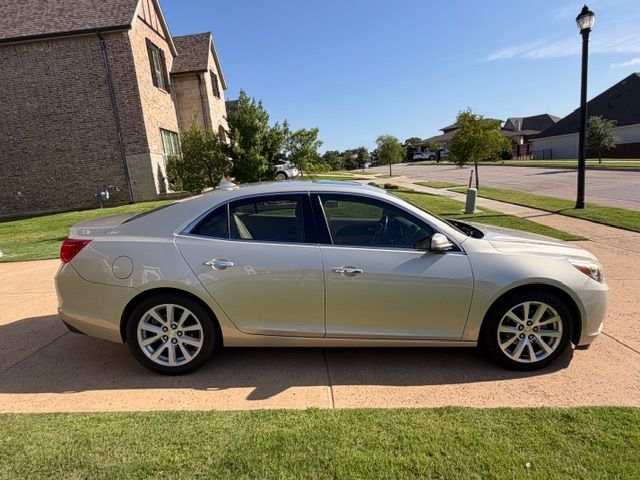 Used 2014 Chevrolet Malibu LTZ FWD image 10