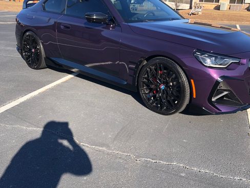 Used 2024 BMW 230i Coupe w/ Premium Package image 8