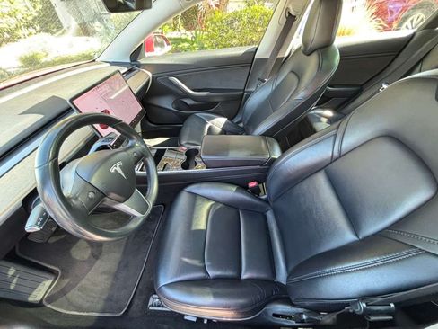 Used 2018 Tesla Model 3 Long Range image 2