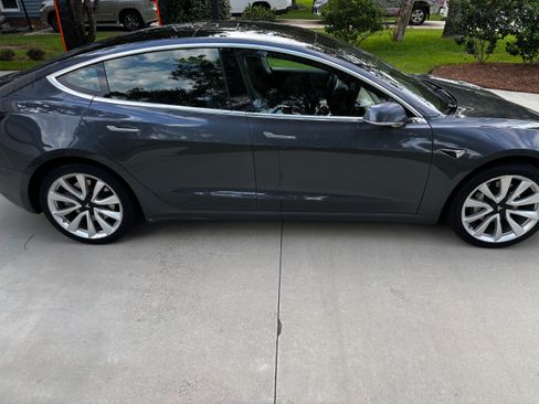 Used 2019 Tesla Model 3 Standard Range Plus RWD image 24