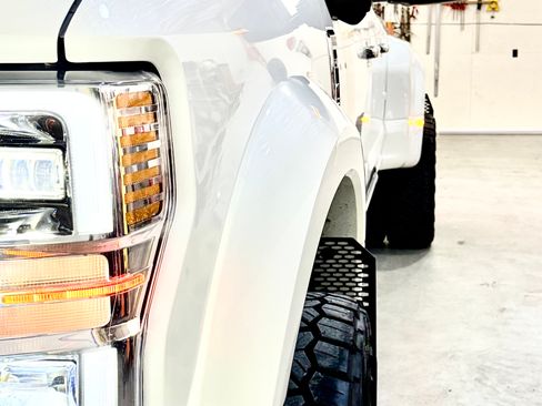 Used 2020 Ford F450 Platinum w/ FX4 Off-Road Package image 23