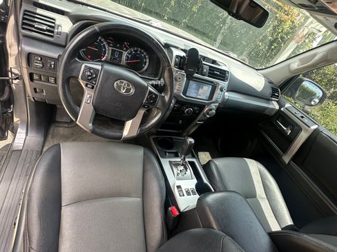 Used 2016 Toyota 4Runner SR5 Premium w/ Preferred Accessory Package RWD image 12