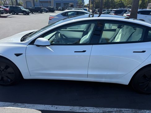 Used 2024 Tesla Model 3 Long Range RWD image 5