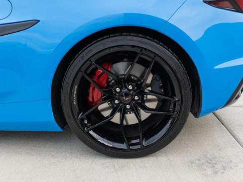 Used 2025 Chevrolet Corvette Z06 image 24