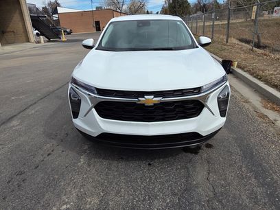 Used 2024 Chevrolet Trax LS w/ LS Convenience Package