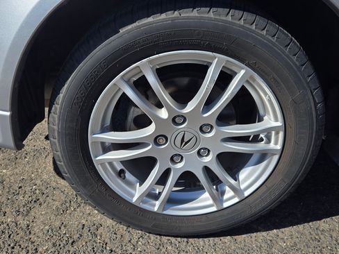 Used 2006 Acura RSX Sport Coupe 2D image 9