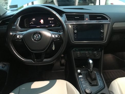 Used 2019 Volkswagen Tiguan S image 6