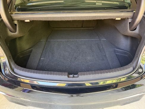 Used 2019 Acura TLX V6 image 4