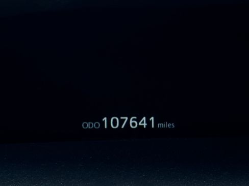 Used 2019 Toyota Prius XLE AWD/4WD image 6