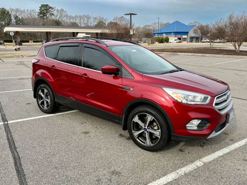 Used 2018 Ford Escape SEL w/ Ford Safe & Smart Package image 5