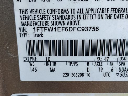 Used 2013 Ford F150 XLT w/ XLT Chrome Pkg image 9