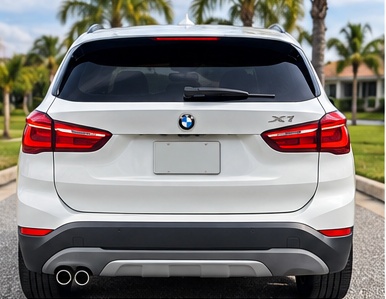 Used 2018 BMW X1 sDrive28i FWD image 9