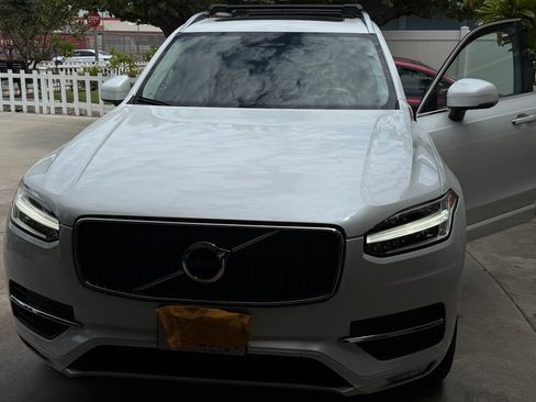 Used 2016 Volvo XC90 T6 Momentum w/ Protection Package Plus AWD/4WD image 1