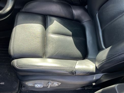 Used 2016 Porsche Macan S image 12