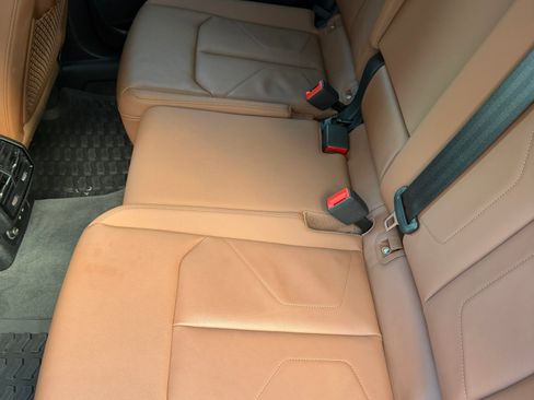 Used 2022 Audi Q3 2.0T Premium w/ Convenience Package image 8