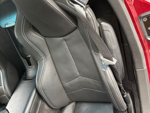 Used 2020 Chevrolet Corvette Stingray Preferred Cpe w/ 2LT Preferred Equipment Group image 16