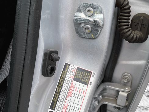 Used 2014 Nissan Sentra SL w/ Premium Package image 19