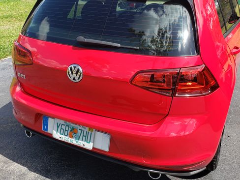 Used 2017 Volkswagen GTI S image 15