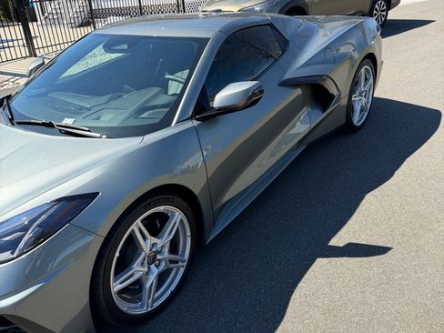 Used 2024 Chevrolet Corvette Stingray Convertible w/ 1LT image 10