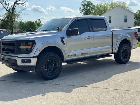 Used 2024 Ford F150 XLT w/ Equipment Group 303A High image 12