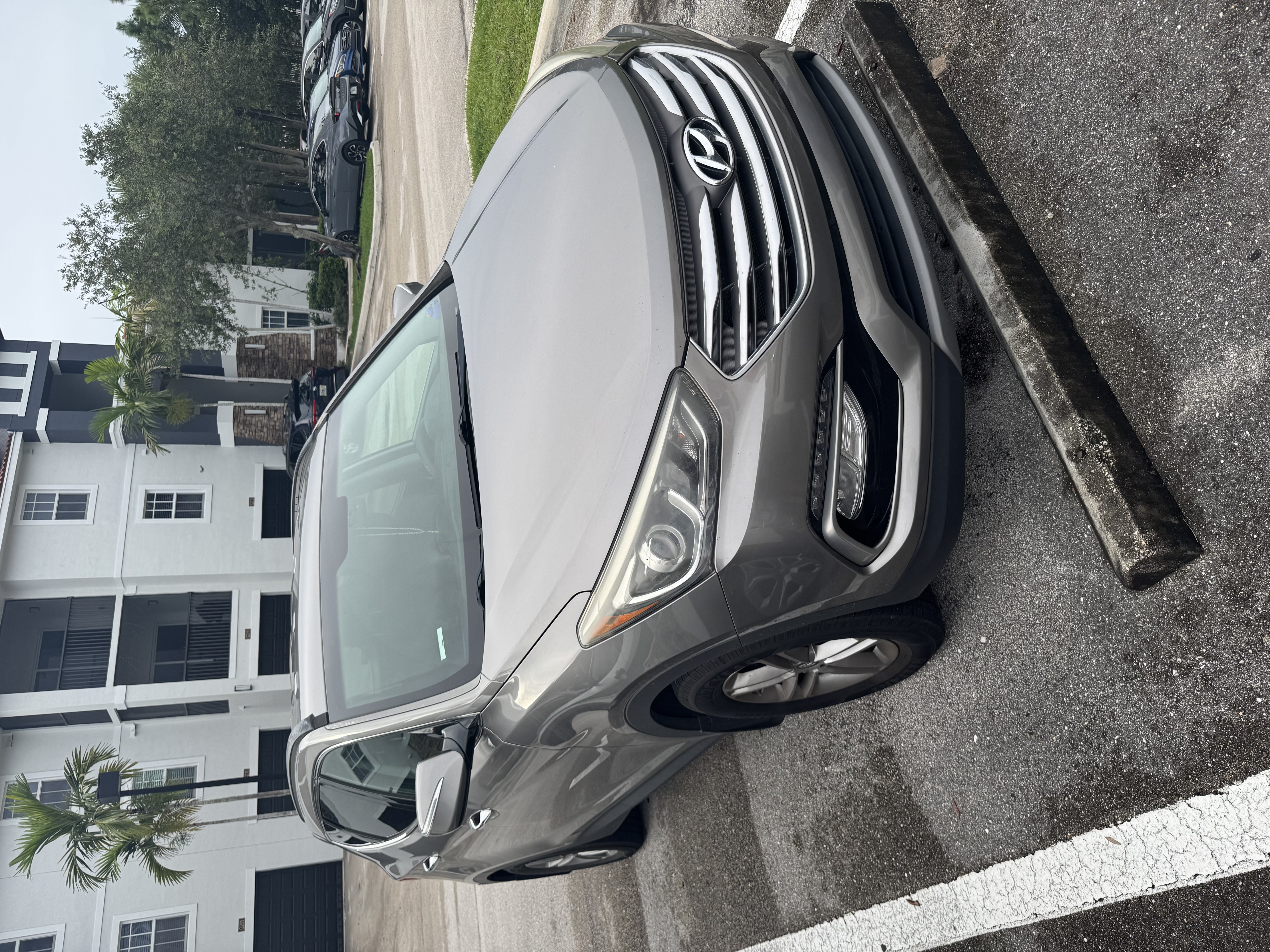 Used 2018 Hyundai Santa Fe Sport FWD image 1