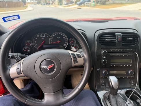 Used 2011 Chevrolet Corvette Convertible 2D w/ Preferred Equipment Group image 12