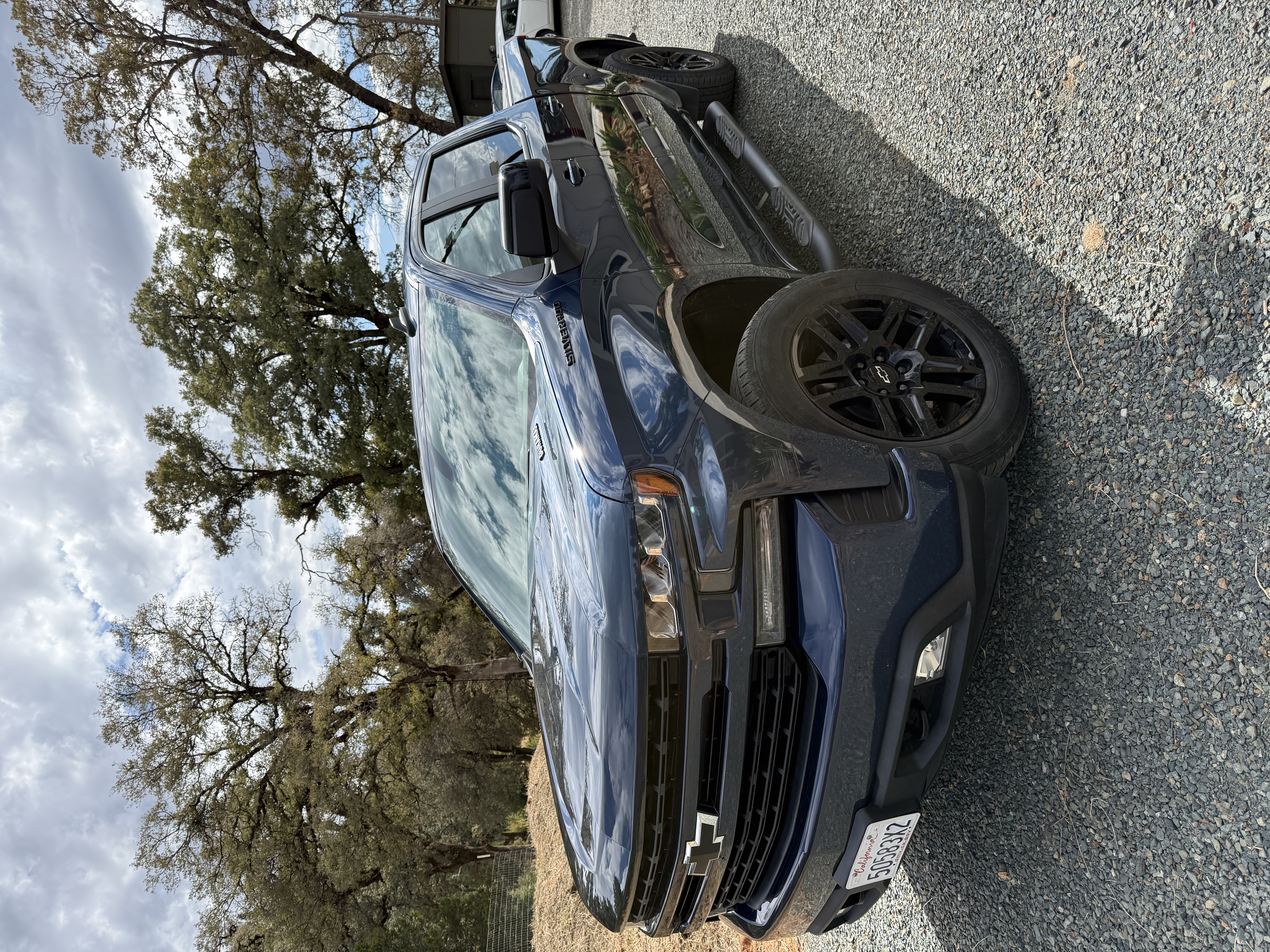 Used 2022 Chevrolet Silverado 1500 RST w/ LPO, Blackout Package AWD/4WD image 1