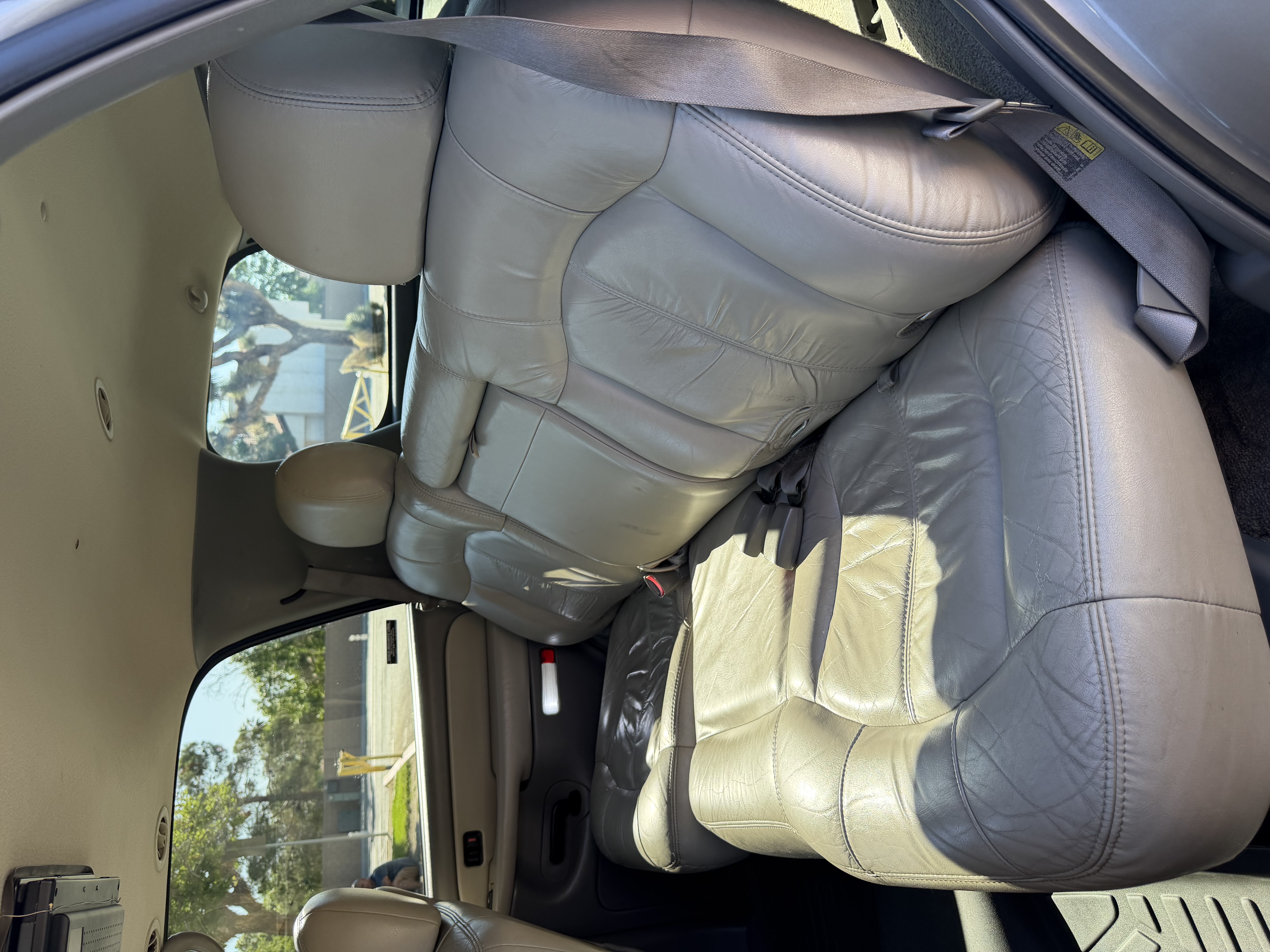 Used 2002 Chevrolet Tahoe LT RWD image 14