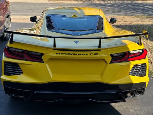 Used 2025 Chevrolet Corvette Stingray Preferred Cpe w/ Z51 Performance Package image 4