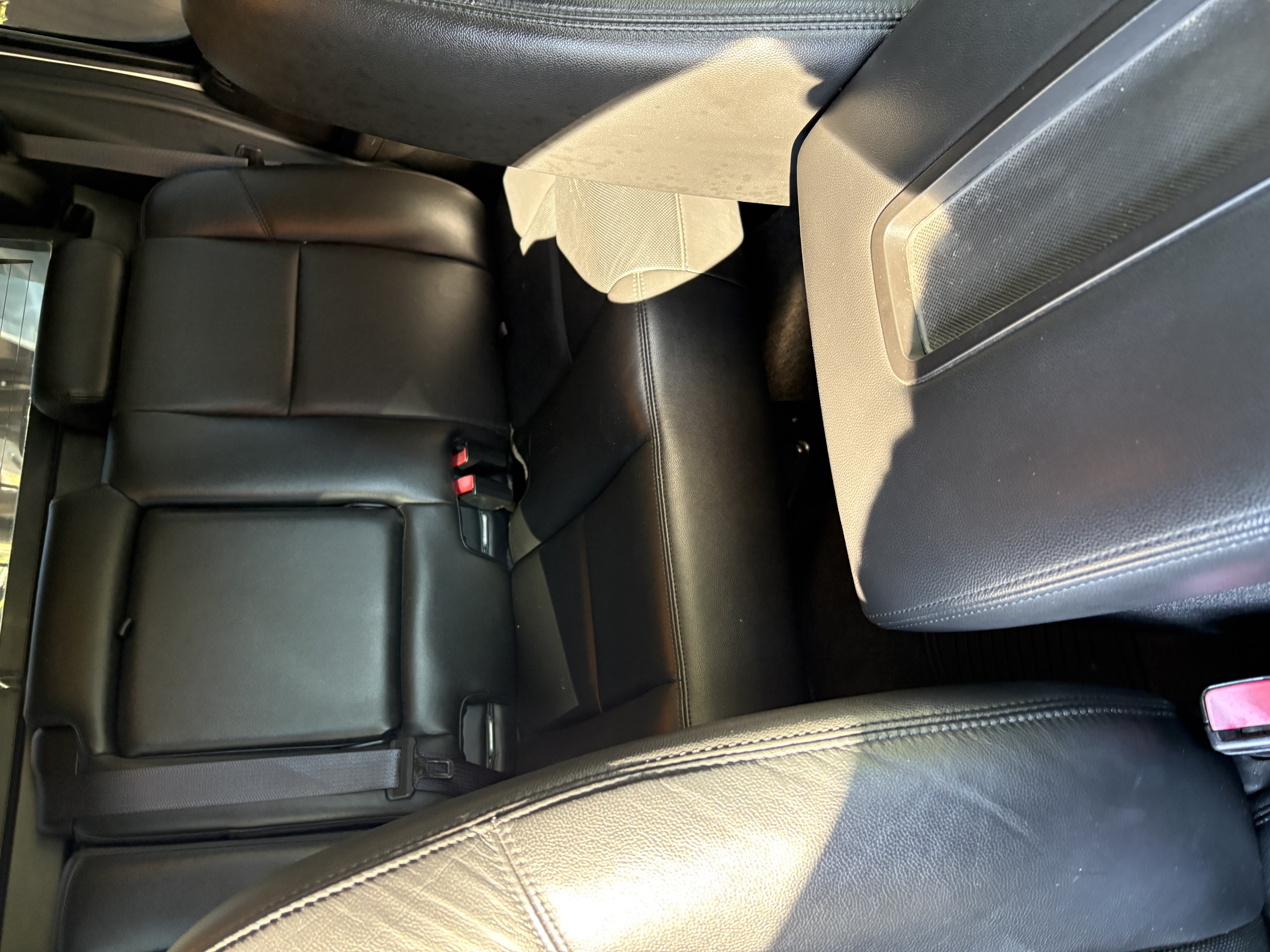 Used 2012 Chevrolet Avalanche LTZ AWD/4WD image 24