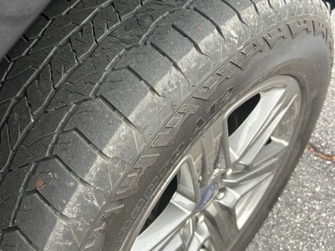 Used 2020 Ford F150 Lariat image 11