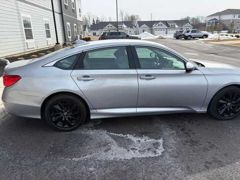 Used 2019 Honda Accord LX image 21