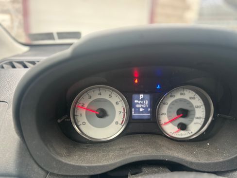 Used 2012 Subaru Impreza 2.0i Limited image 8