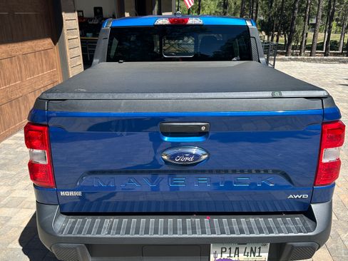 Used 2023 Ford Maverick Lariat w/ Equipment Group 500A Standard AWD/4WD image 8