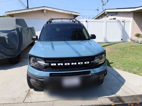 Used 2021 Ford Bronco Sport Outer Banks image 1