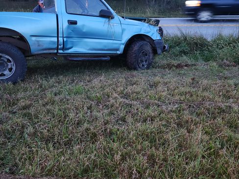 Used 1997 Toyota Tacoma 4x4 Regular Cab image 15