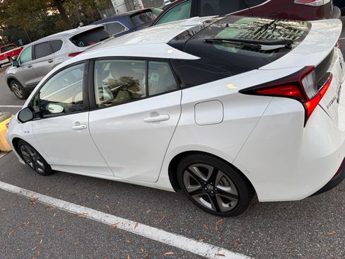 Used 2019 Toyota Prius Limited image 4