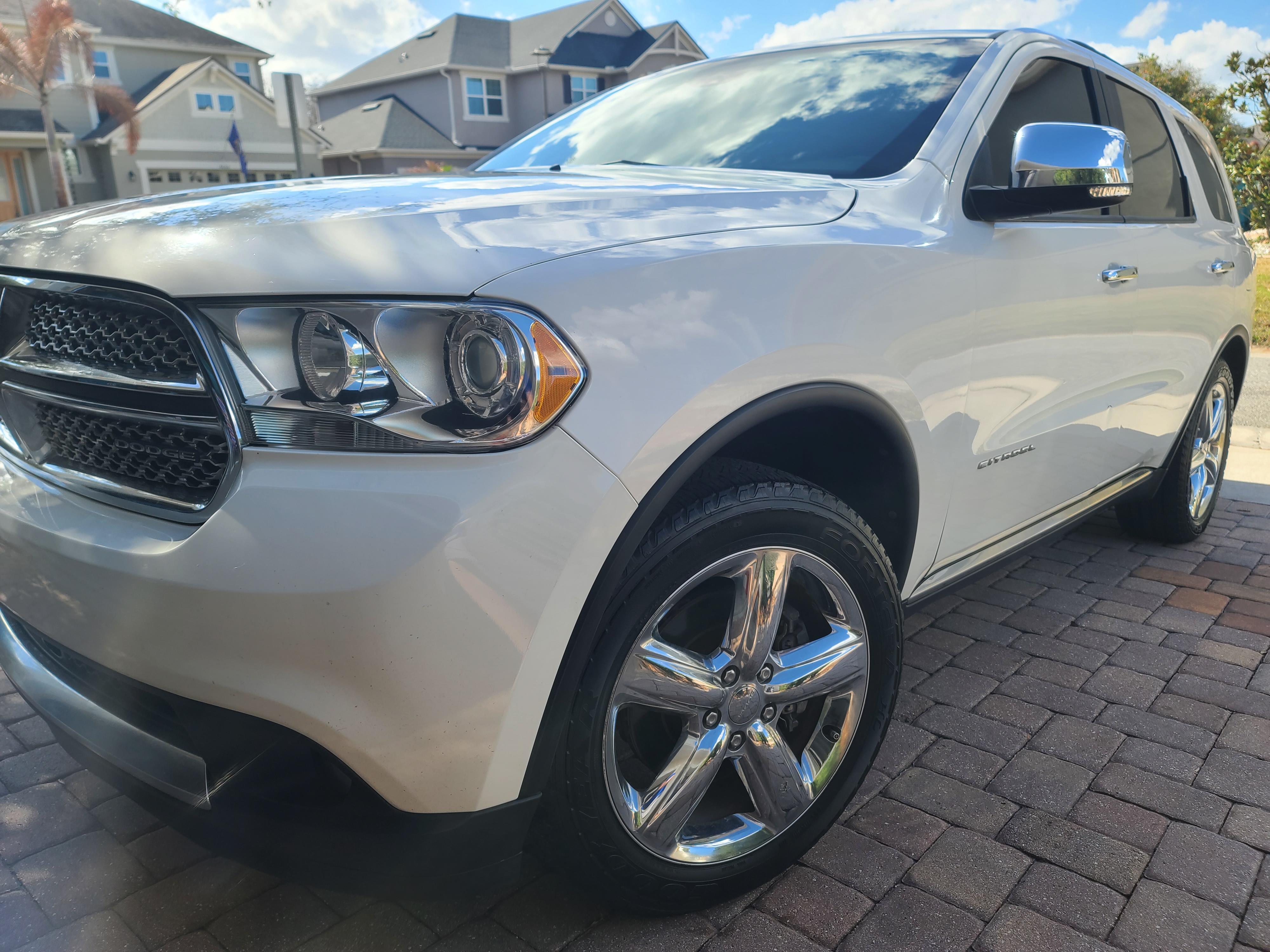 Used 2011 Dodge Durango Citadel RWD image 2