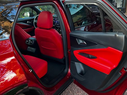 Used 2025 Chevrolet Blazer EV SS w/ Performance Package image 25