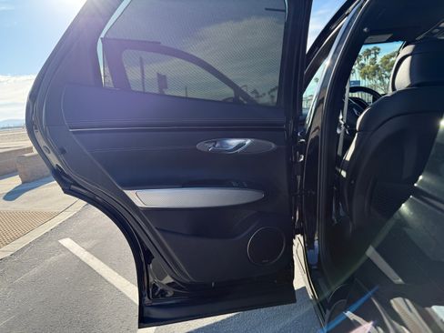 Used 2023 Genesis GV70 2.5T w/ Sport Prestige Package image 21