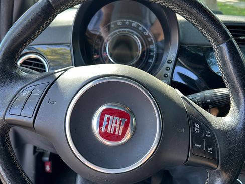 Used 2013 FIAT 500 Turbo w/ Comfort/Convenience Group image 9