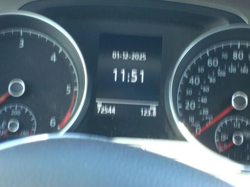 Used 2015 Volkswagen Golf TDI SE image 26