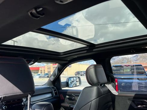 Used 2021 RAM 1500 TRX w/ TRX Lanuch Edition image 16